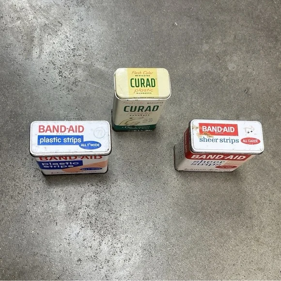 Vintage Band-Aid & Curad Tin Lot (3) - Picture 3 of 7